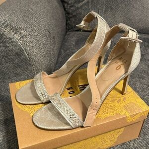 Mix No. 6 silver glittery heels